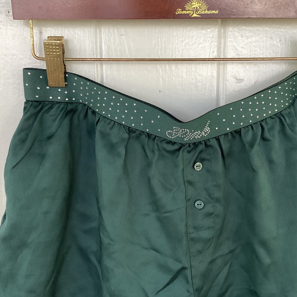 NEW Victoria’s Secret silky sleep shine boxy PAJAMA SHORTS - Picture 4 of 4